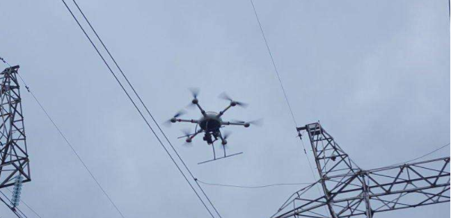 無(wú)人機(jī)電力巡檢方面有哪些優(yōu)勢(shì)?(圖1)